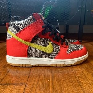 Nike Dunks
